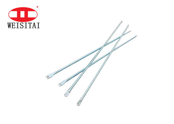 Các bộ phận giàn khoan được sơn trước